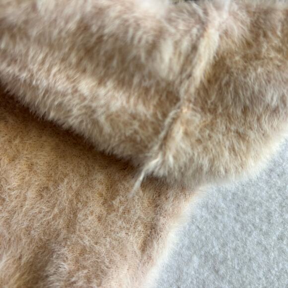 Joy Joy VERY SOFT Light PInk Furry Turtleneck Sweater Size M/L Cozy - Picture 6 of 8